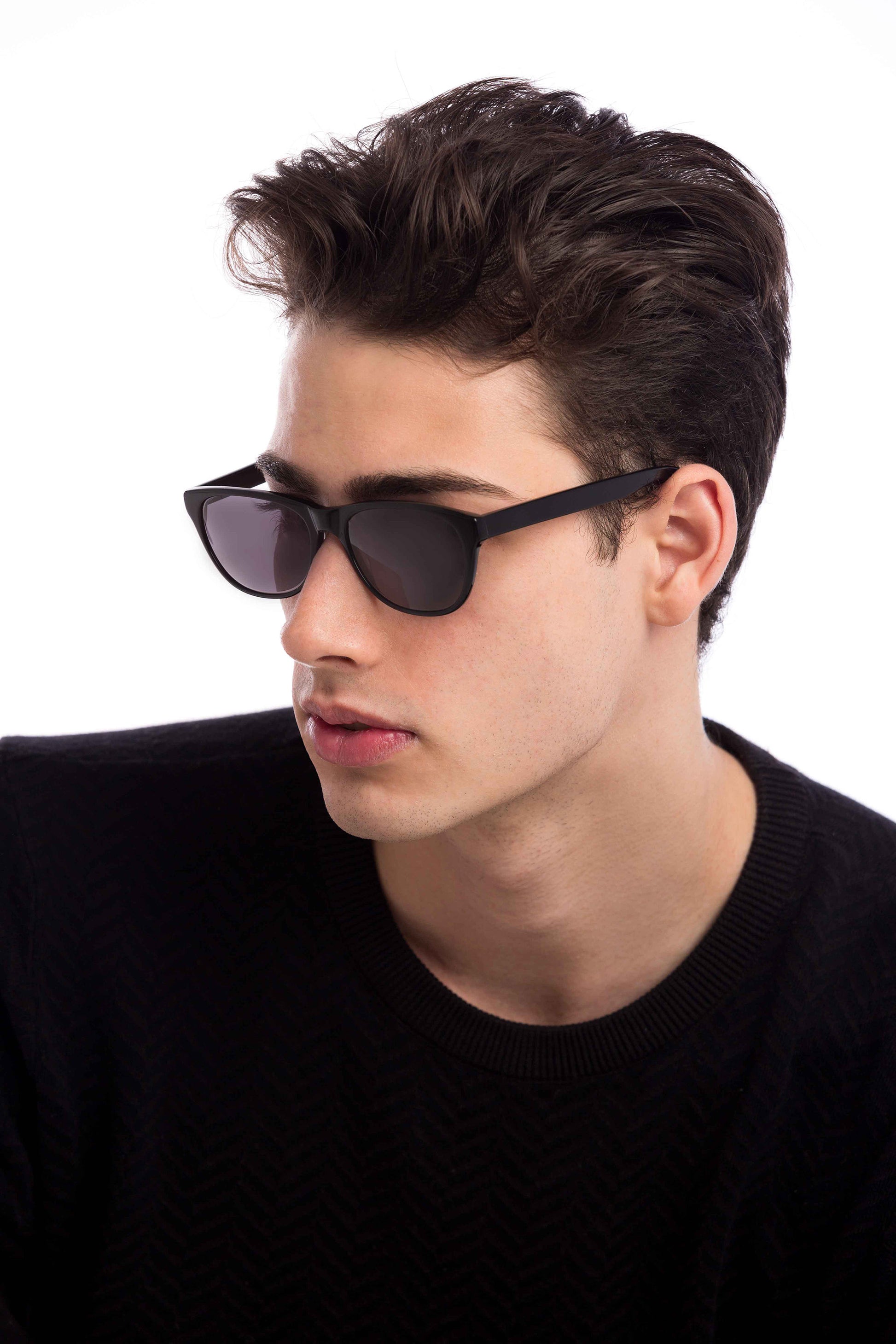 Man Wearing Morris Sunglasses Prescription (Grey)